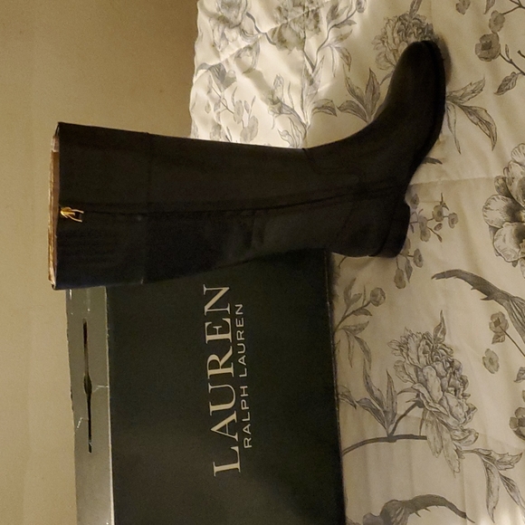 Ralph Lauren black Riding Boot, size 6 Brand New still in Box. Beautiful leather - Picture 3 of 4